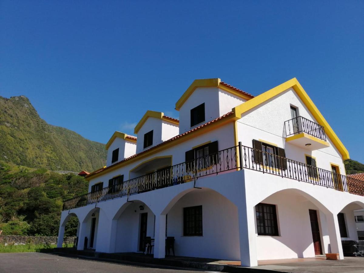 Casa Da Sogra - Apartamento 1 Faja Grande ภายนอก รูปภาพ